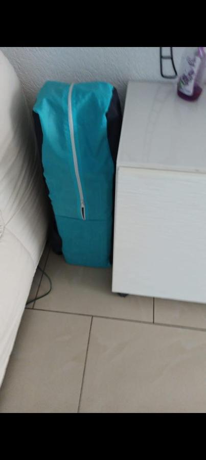 Suite 2 Lits Auberge Du Manala Hotel 24 24 Proche Basel Saint-Louis  Bagian luar foto