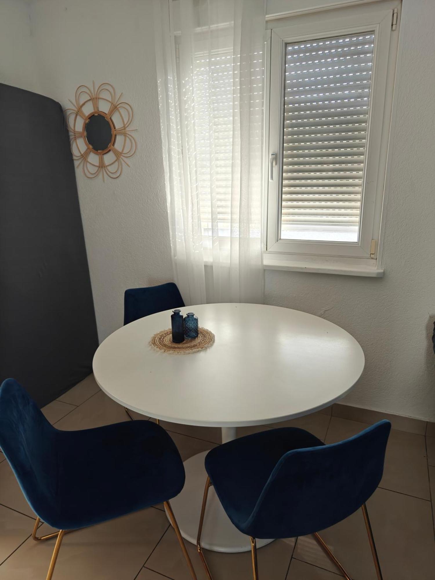 Suite 2 Lits Auberge Du Manala Hotel 24 24 Proche Basel Saint-Louis  Bagian luar foto